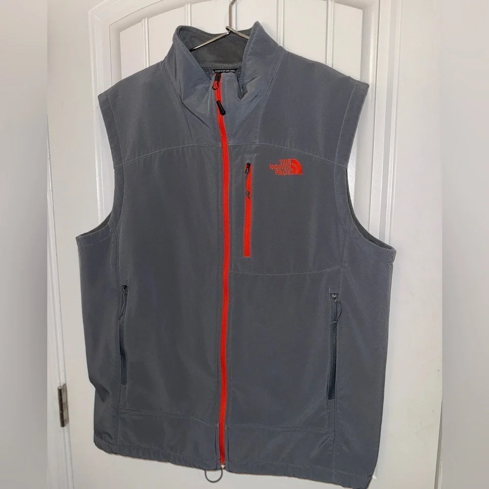 The North Face Men's Apex Bionic Vest Large in gray and Orange